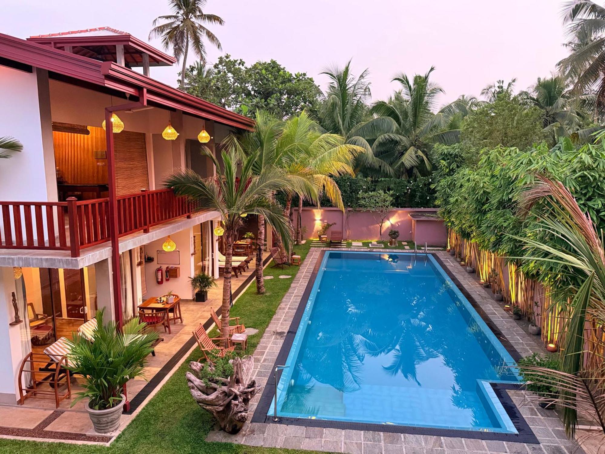 Bed and Breakfast Sri Palms Косгода Экстерьер фото