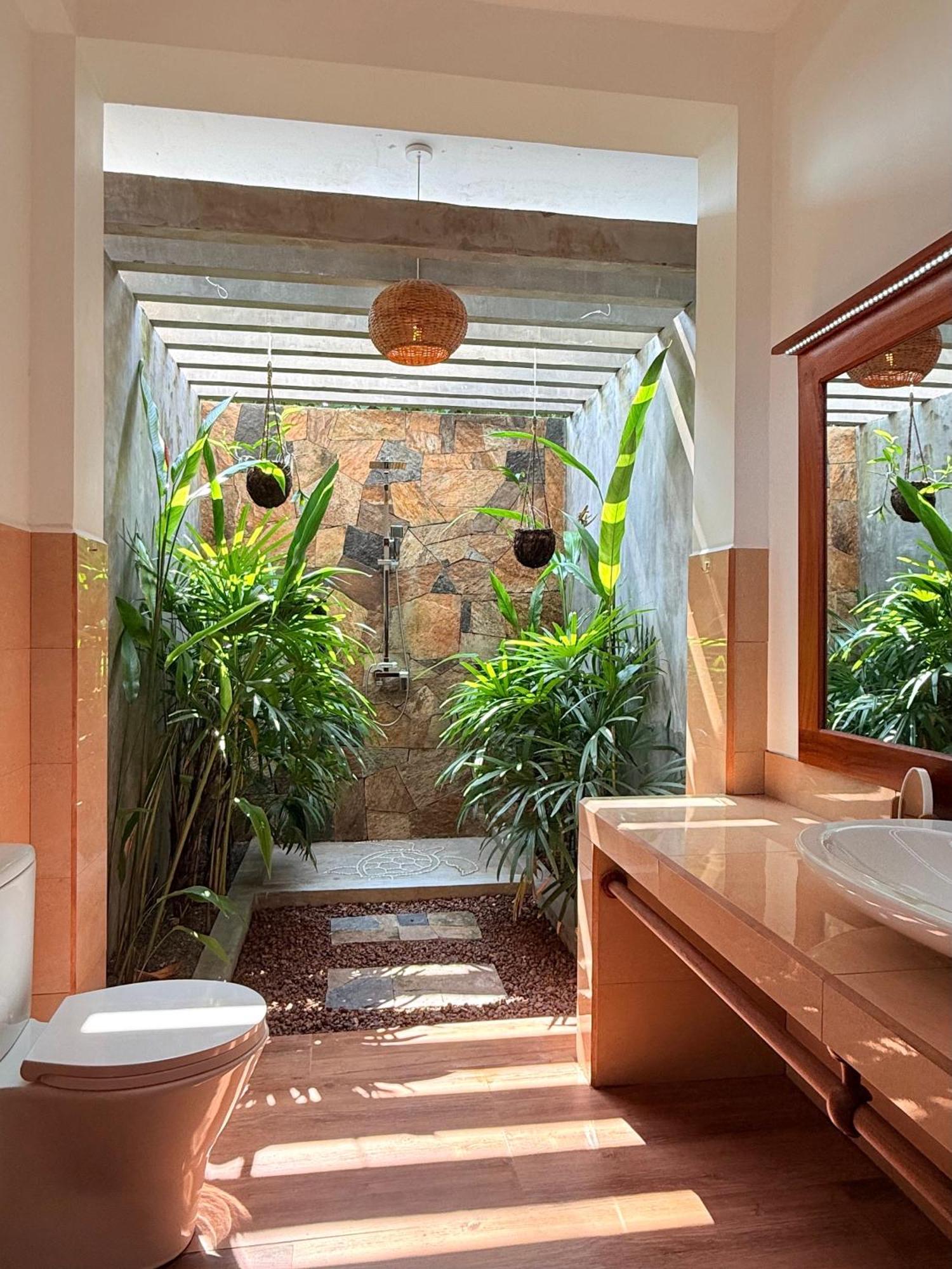 Bed and Breakfast Sri Palms Косгода Экстерьер фото