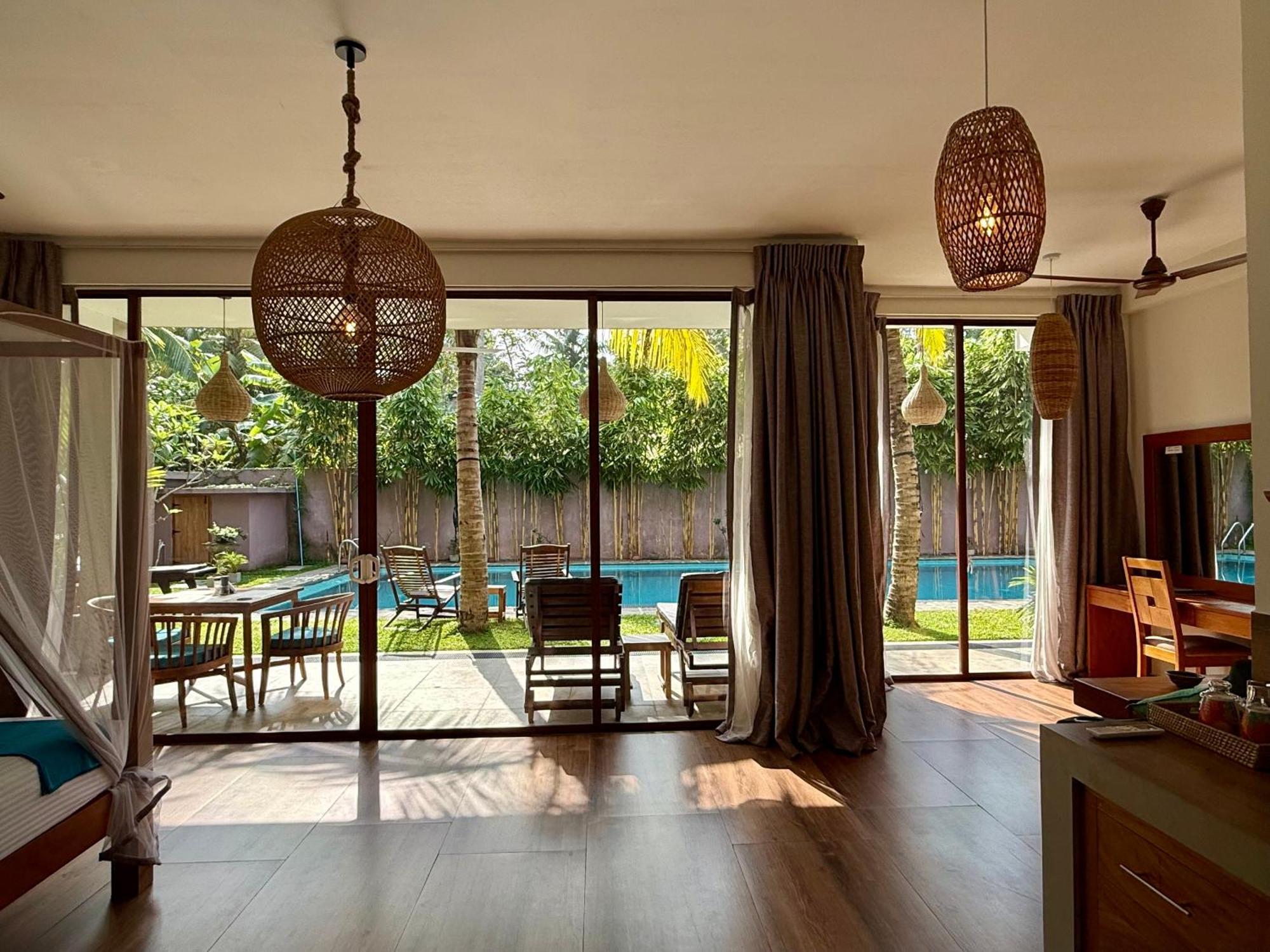 Bed and Breakfast Sri Palms Косгода Экстерьер фото